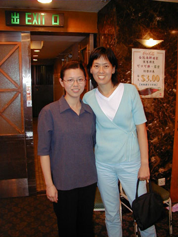 dinner-12.jpg (130276 bytes)