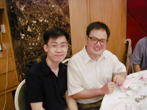 dinner-16.jpg (117300 bytes)